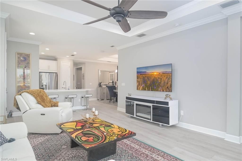 8013 Calle Canovas Ct, Naples, FL 34114 Photo