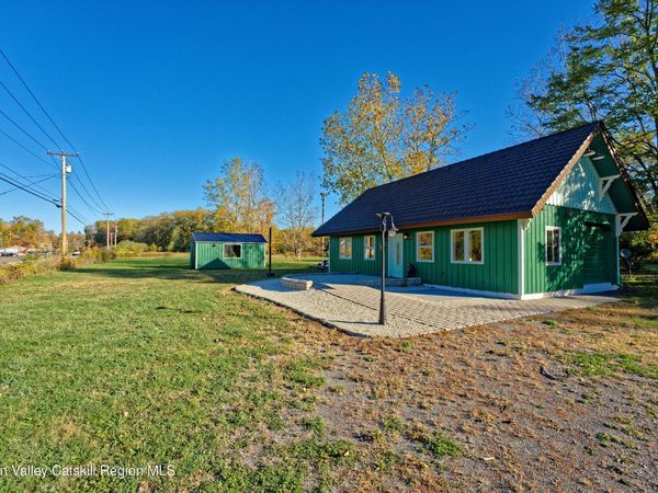 7426 Ny-32, Cairo, NY 12413