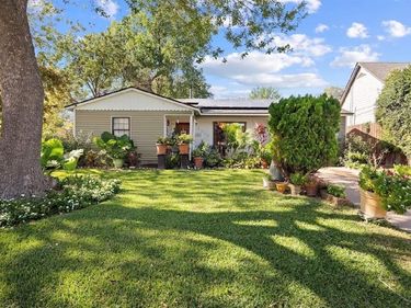 1255 Olden Street, Dallas, TX 75211