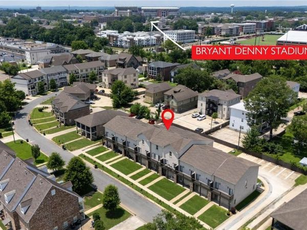 460 Wesley Place, Tuscaloosa, AL 35401