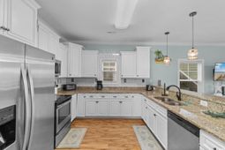 125 Garden City Retreat Dr. photo 4