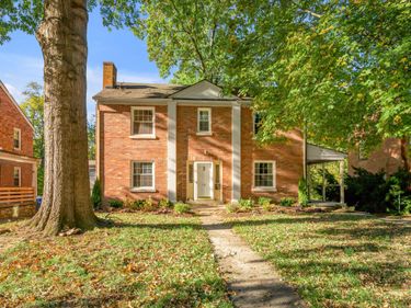 494 Bob O Link Drive, Unit 101, Lexington, KY 40503