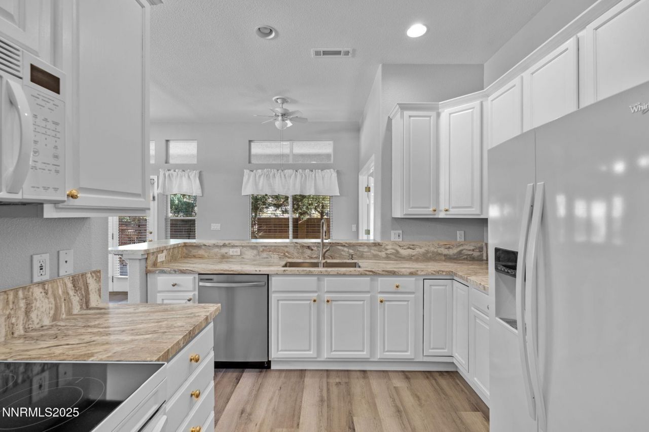 412 Sierra Leaf Circle, Reno, NV 89511 Photo