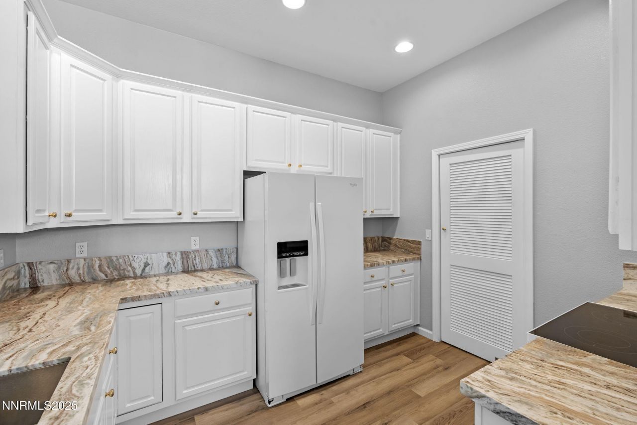 412 Sierra Leaf Circle, Reno, NV 89511 Photo