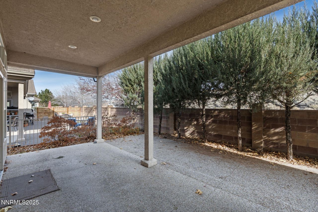 412 Sierra Leaf Circle, Reno, NV 89511 Photo