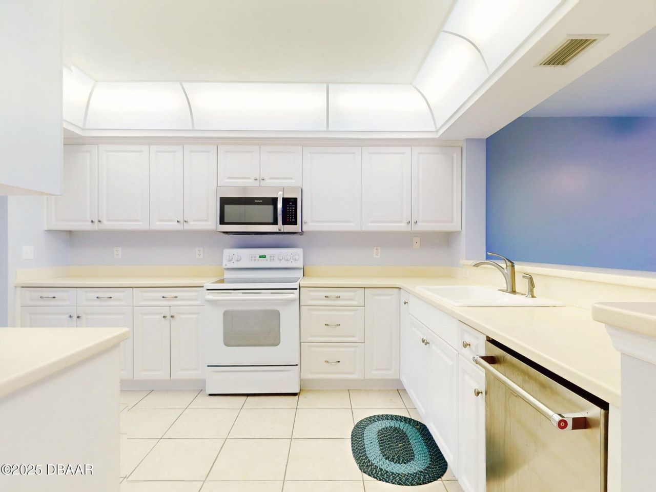 430 Bouchelle Drive, Unit 202, New Smyrna Beach, FL 32169 Photo