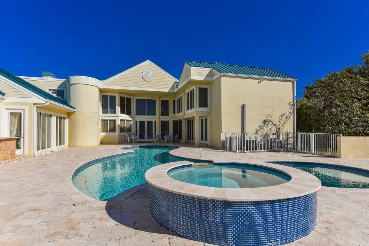 3343 S Indian River Drive, Fort Pierce, FL 34982 Photo