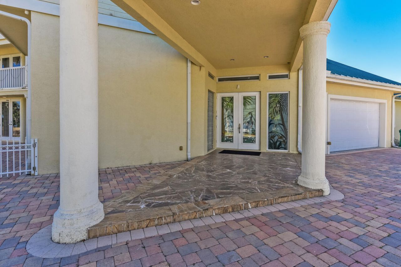 3343 S Indian River Drive, Fort Pierce, FL 34982 Photo