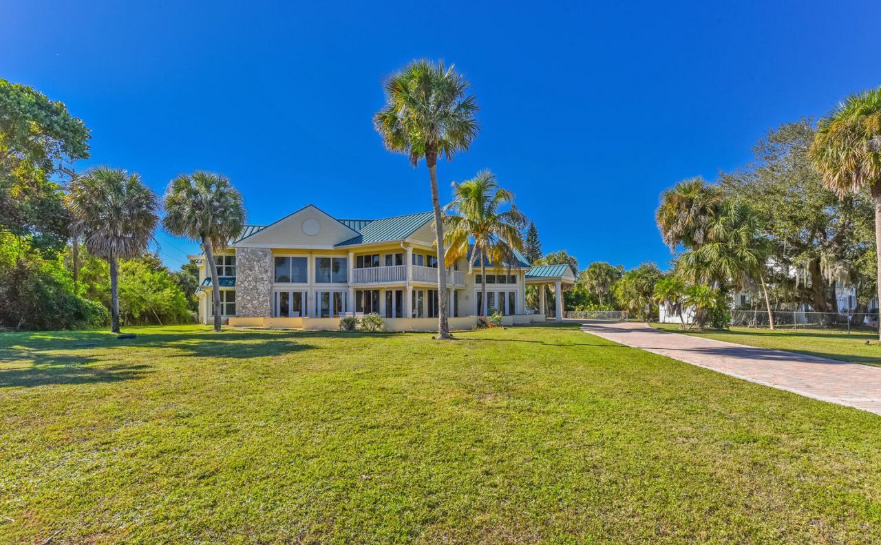 3343 S Indian River Drive, Fort Pierce, FL 34982 Photo