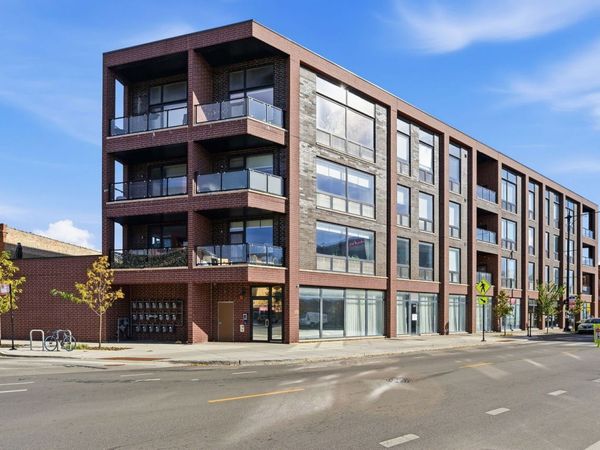 3101 N Ridgeway Avenue, Unit 2A, Chicago, IL 60618