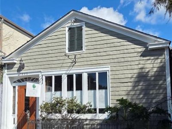 7605 MAPLE Street, New Orleans, LA 70118