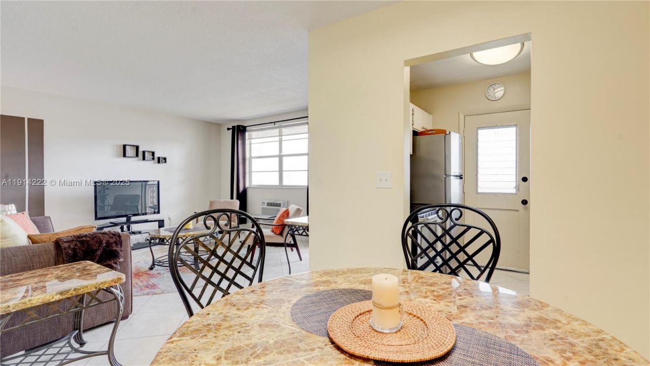 16790 NE 14th Ave, Unit 206, Miami, FL 33162 Photo