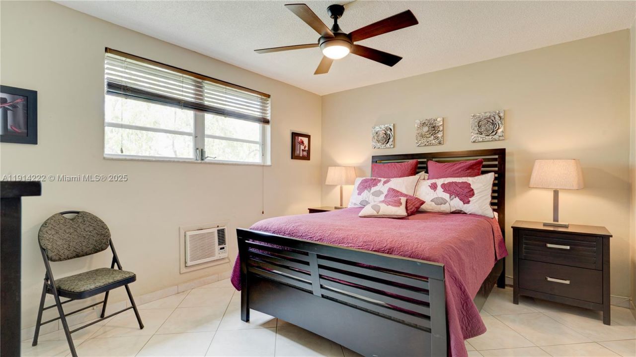 16790 NE 14th Ave, Unit 206, Miami, FL 33162 Photo