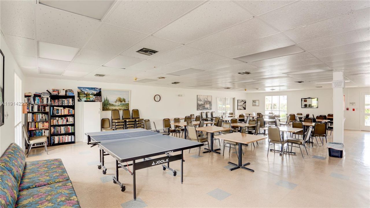 16790 NE 14th Ave, Unit 206, Miami, FL 33162 Photo