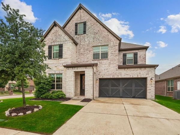 618 Race Drive, Heath, TX 75126