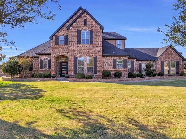 2200 Twin Creeks Court, Pilot Point, TX 76258