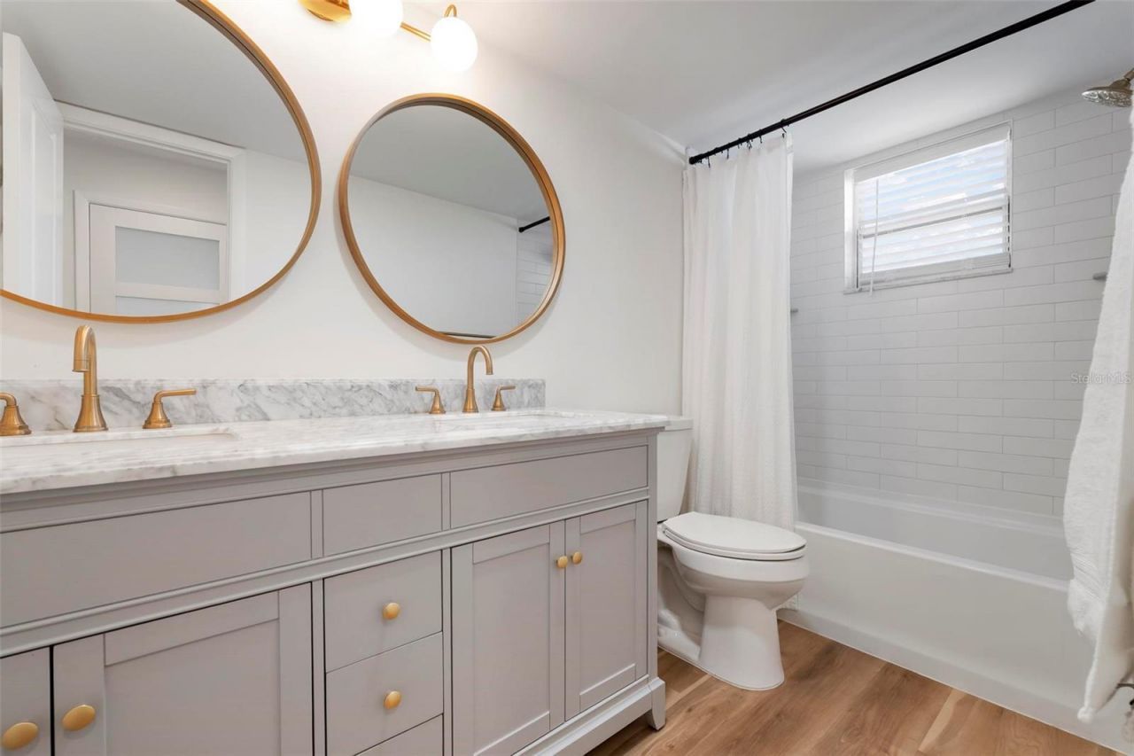 4200 Ironwood Circle, Unit 203B, Bradenton, FL 34209 Photo