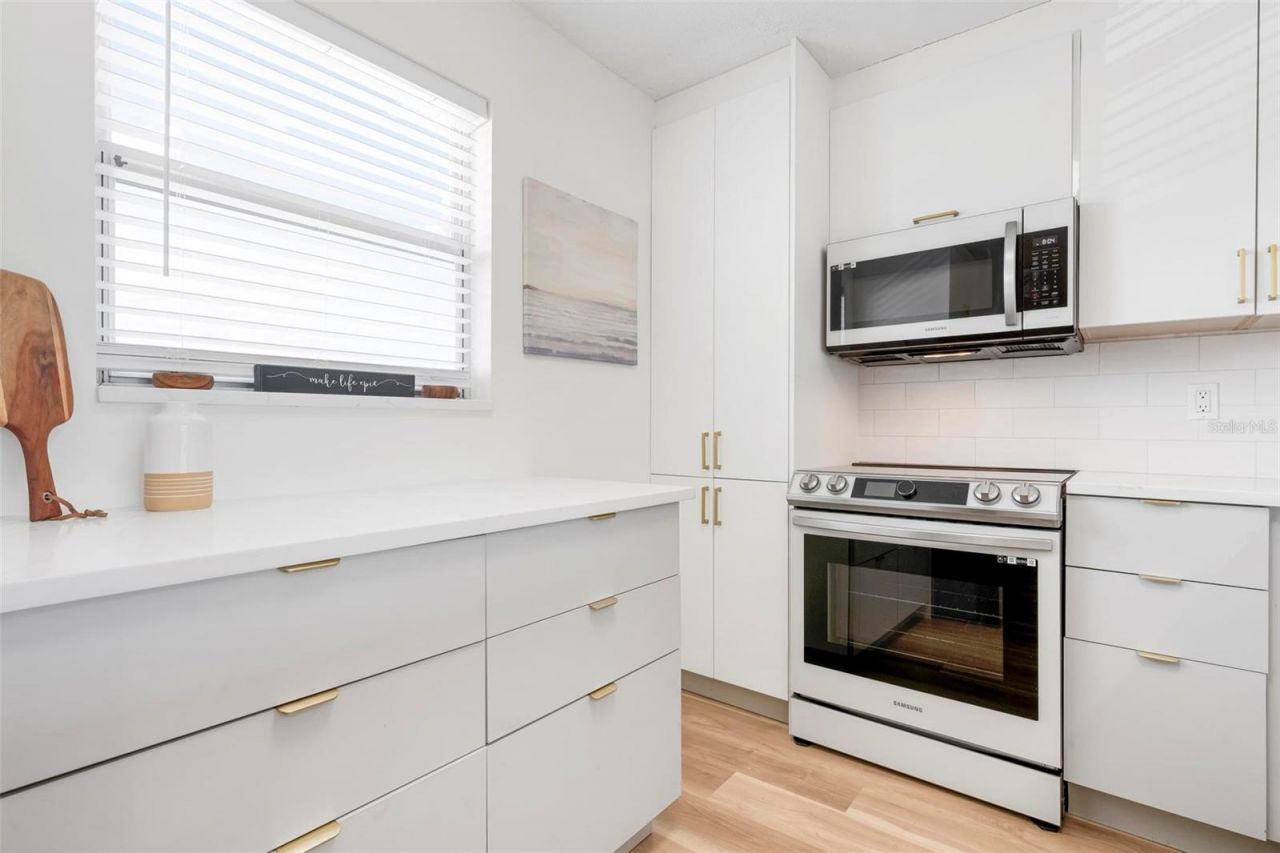 4200 Ironwood Circle, Unit 203B, Bradenton, FL 34209 Photo