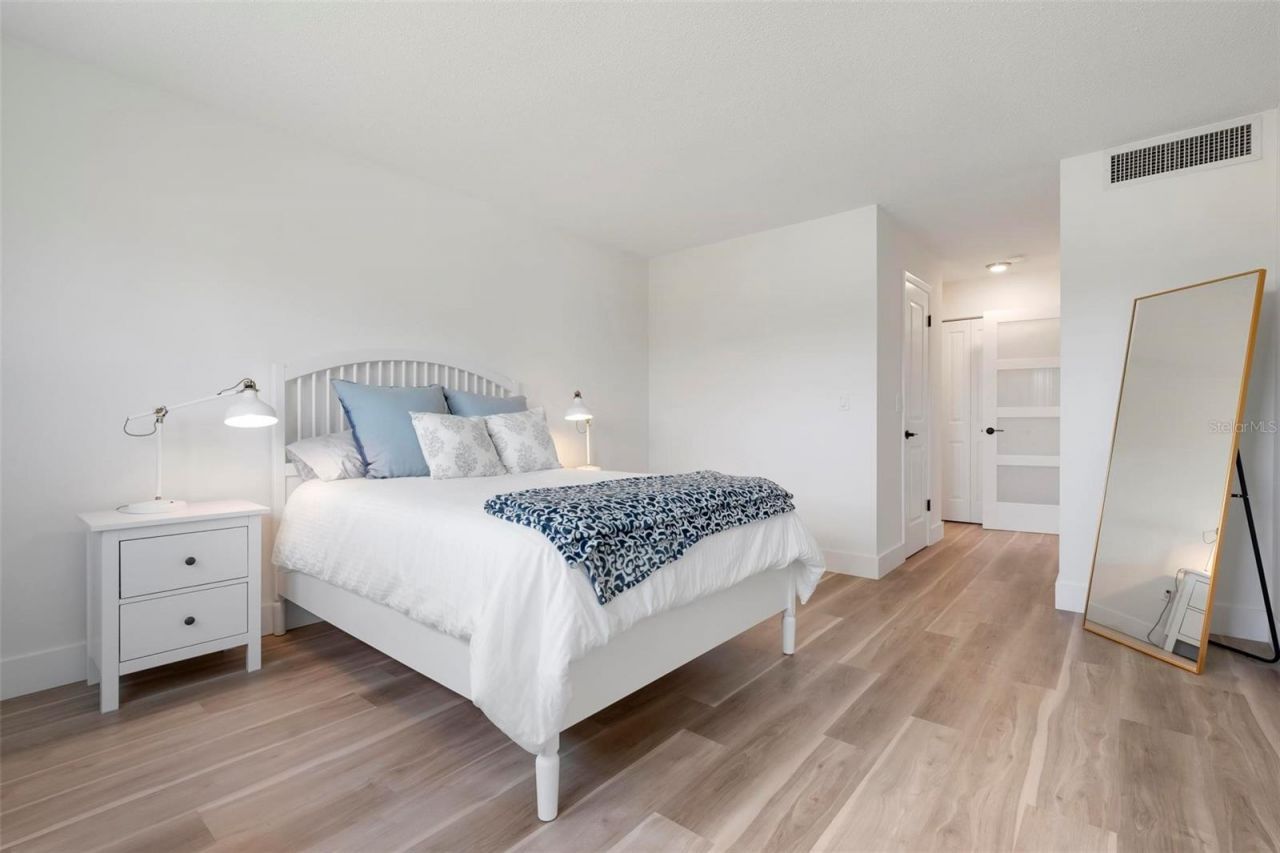 4200 Ironwood Circle, Unit 203B, Bradenton, FL 34209 Photo