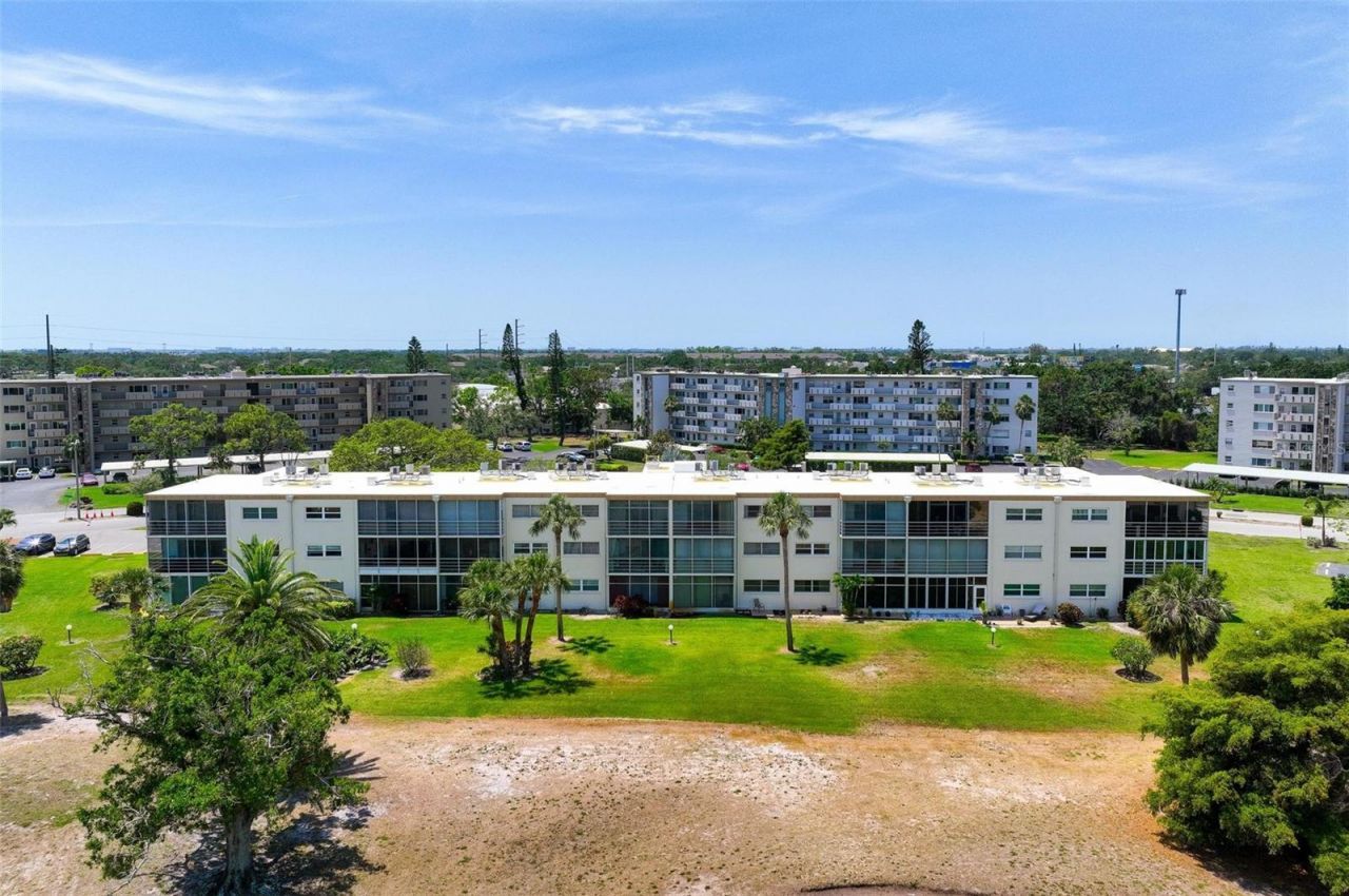 4200 Ironwood Circle, Unit 203B, Bradenton, FL 34209 Photo