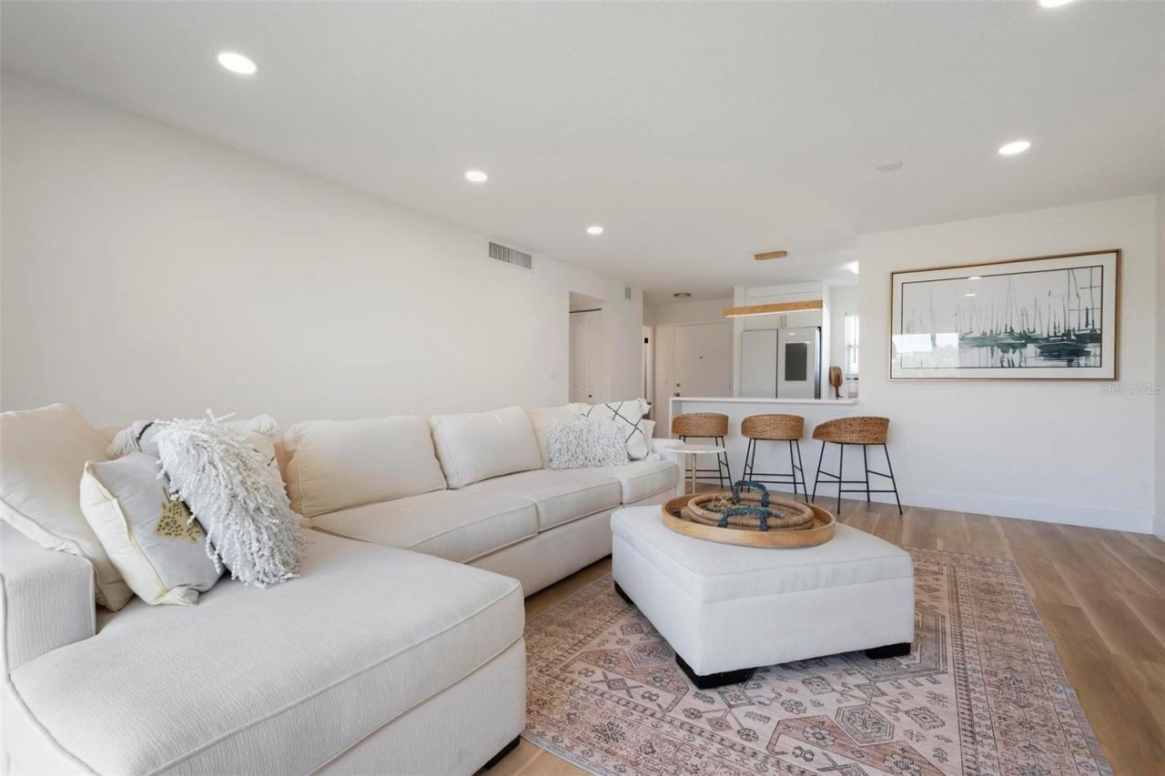 4200 Ironwood Circle, Unit 203B, Bradenton, FL 34209 Photo