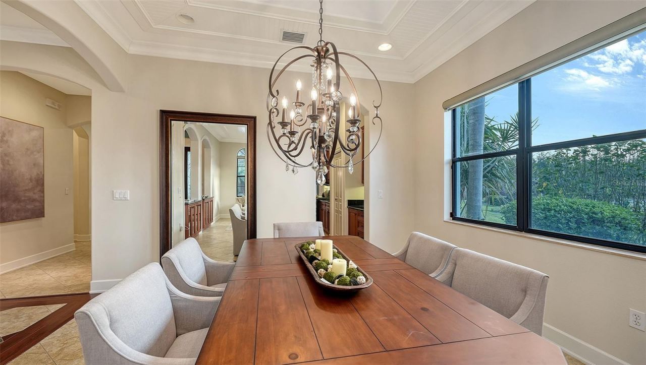 3706 80th Drive E, Sarasota, FL 34243 Photo