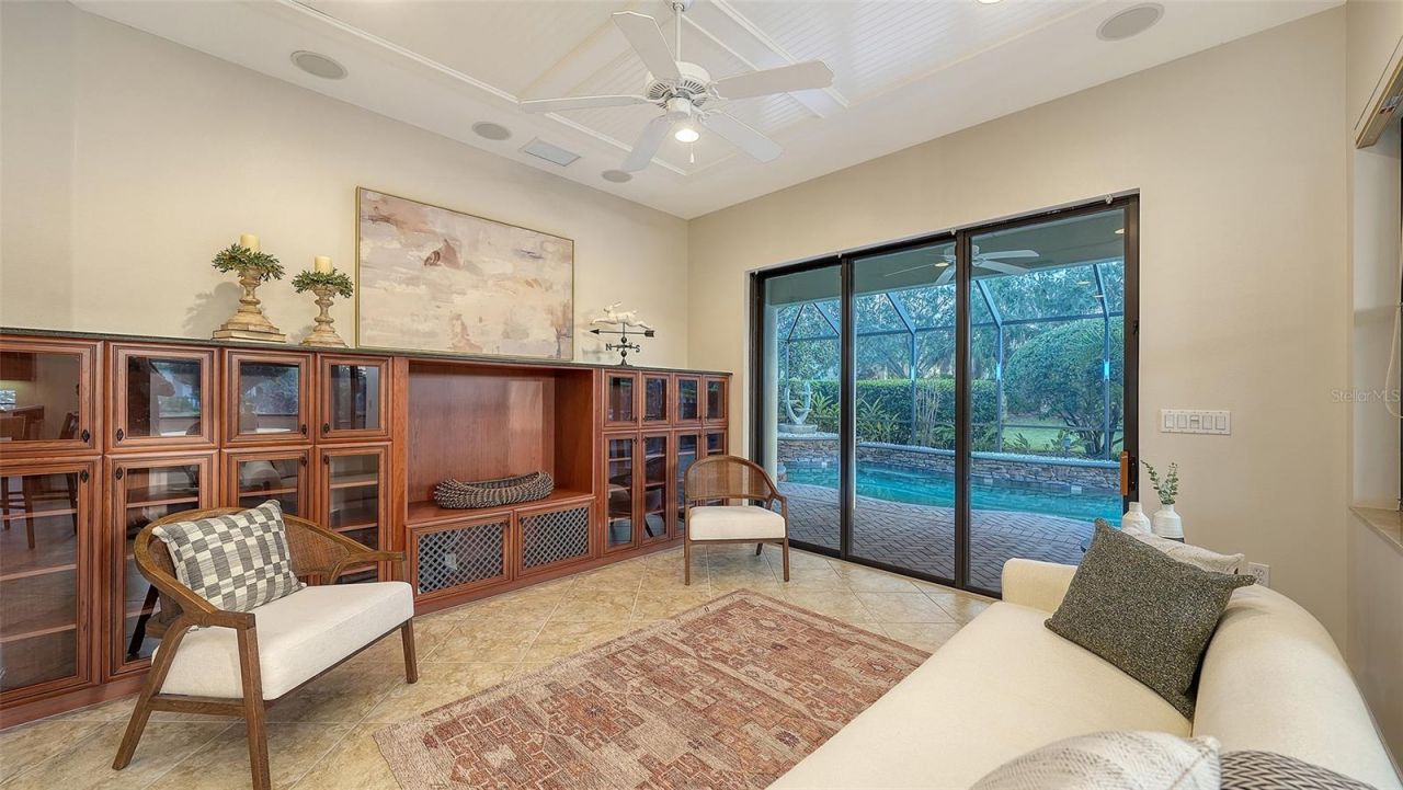 3706 80th Drive E, Sarasota, FL 34243 Photo