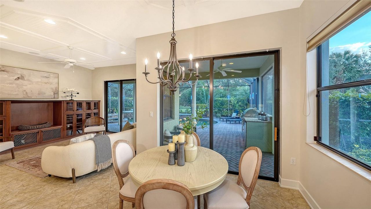 3706 80th Drive E, Sarasota, FL 34243 Photo