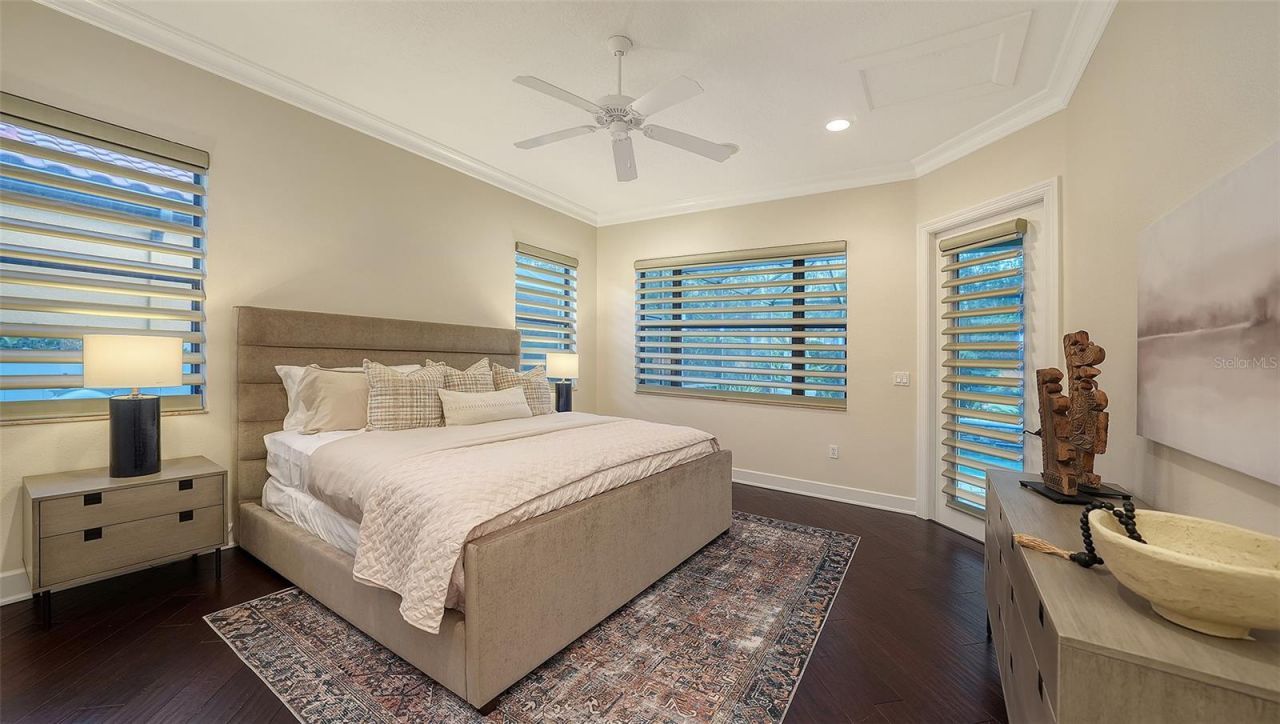 3706 80th Drive E, Sarasota, FL 34243 Photo