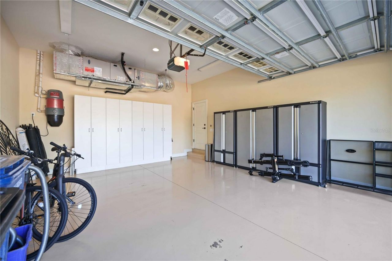 3706 80th Drive E, Sarasota, FL 34243 Photo