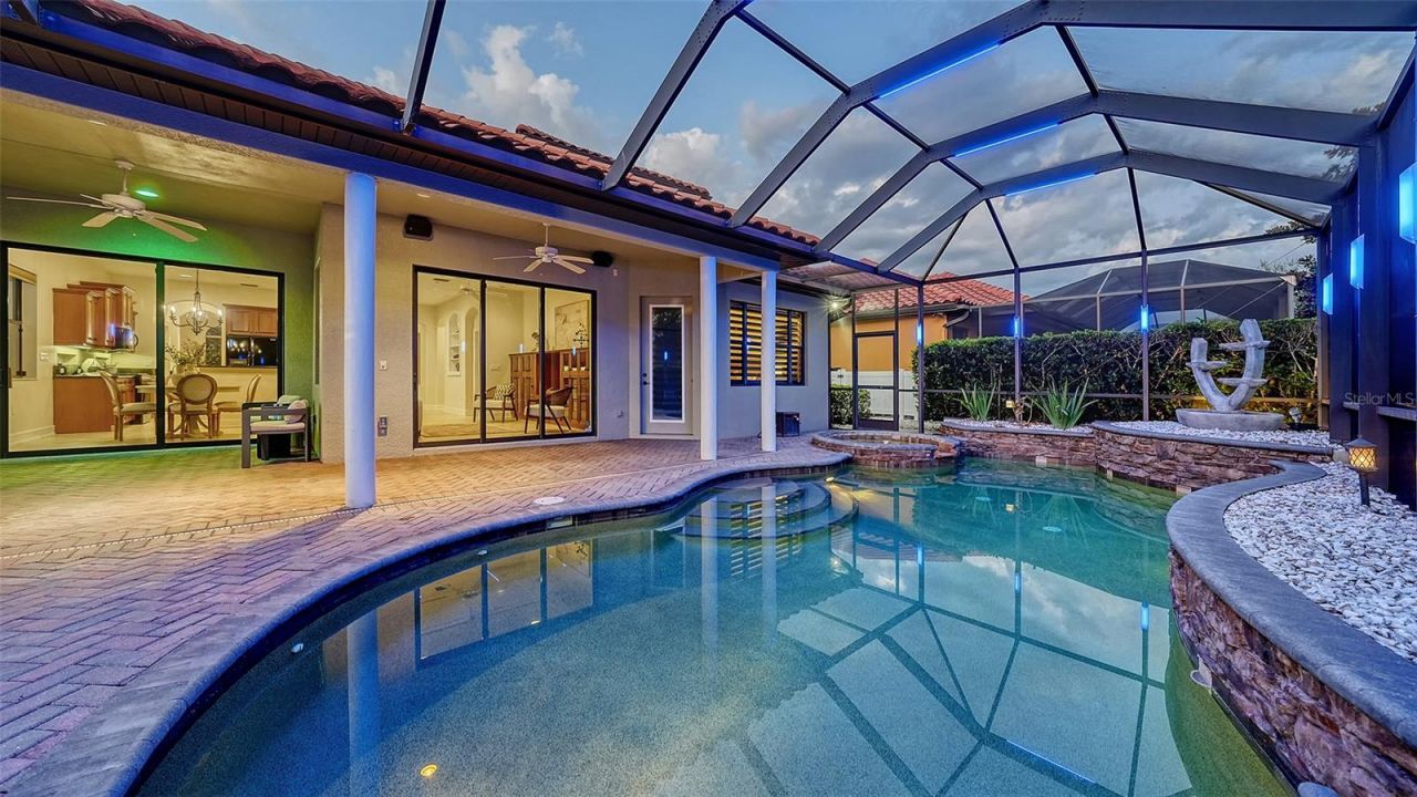 3706 80th Drive E, Sarasota, FL 34243 Photo