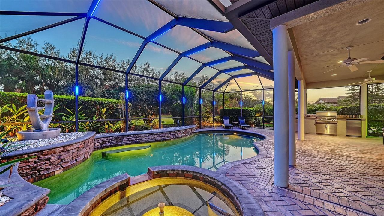 3706 80th Drive E, Sarasota, FL 34243 Photo