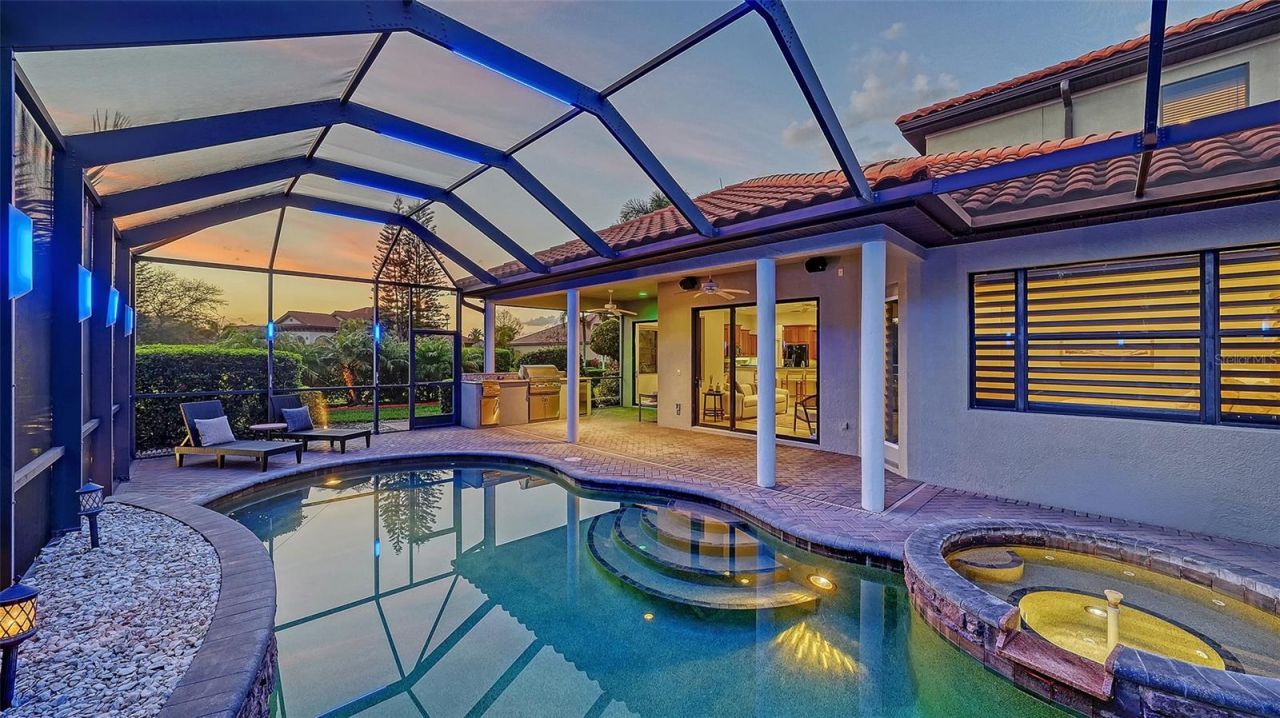 3706 80th Drive E, Sarasota, FL 34243 Photo