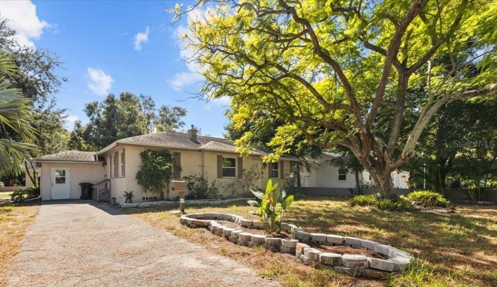 6900 9th Avenue N, Saint Petersburg, FL 33710 Main Photo