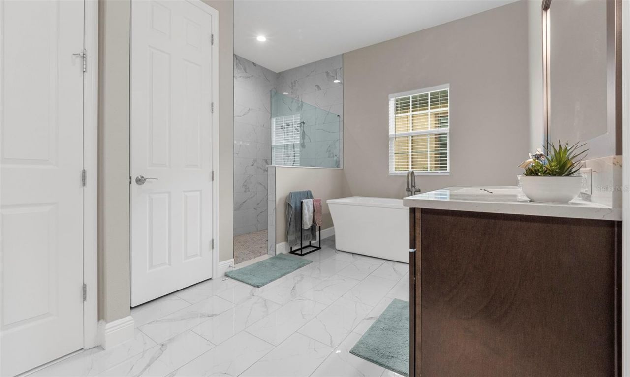 155 Sabal Breeze Court, Brandon, FL 33511 Photo