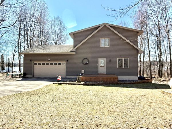 1461 Tasha Drive, Edmore, MI 48829