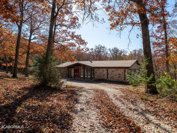 7130 ROUTE D, Russellville, MO 65074