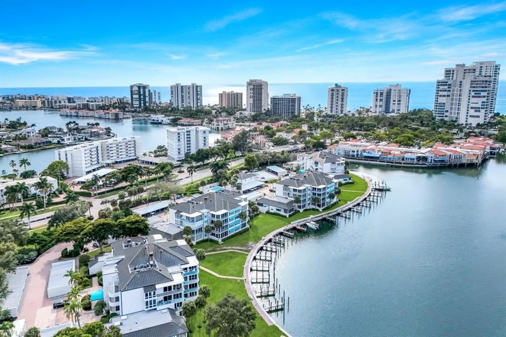 355 Park Shore Dr, Unit 1-134, Naples, FL 34103 Photo