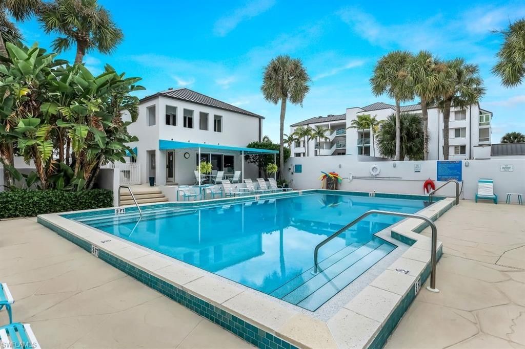 355 Park Shore Dr, Unit 1-134, Naples, FL 34103 Photo