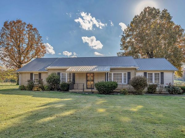 275 Pond Rail Road, Dickson, TN 37055