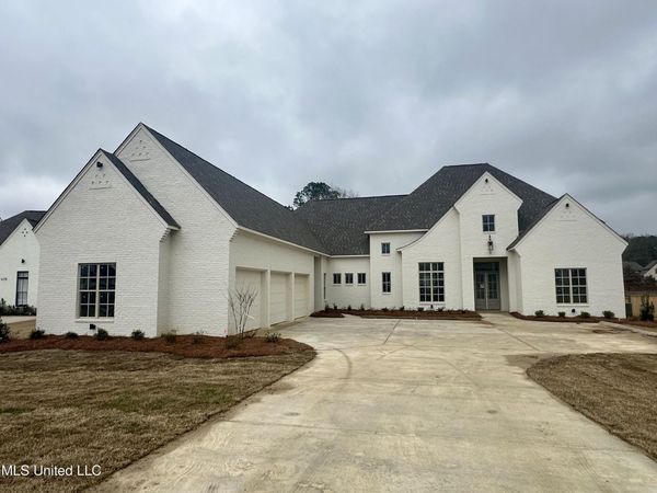 441 W Oak Circle, Madison, MS 39110