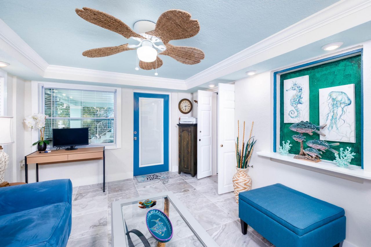 105 Long Key Lake Drive, Layton, FL 33001 Photo