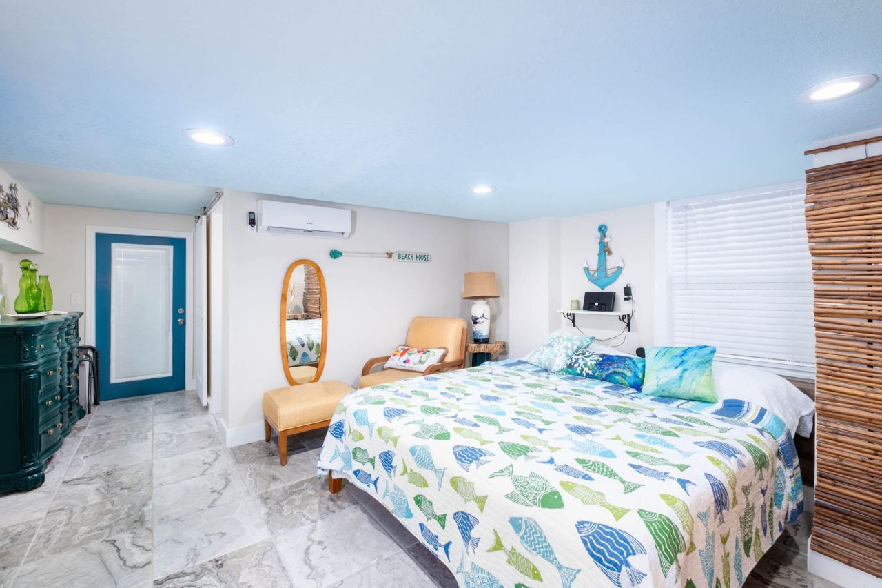 105 Long Key Lake Drive, Layton, FL 33001 Photo