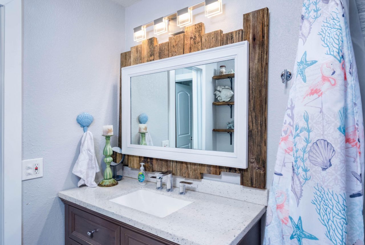 105 Long Key Lake Drive, Layton, FL 33001 Photo