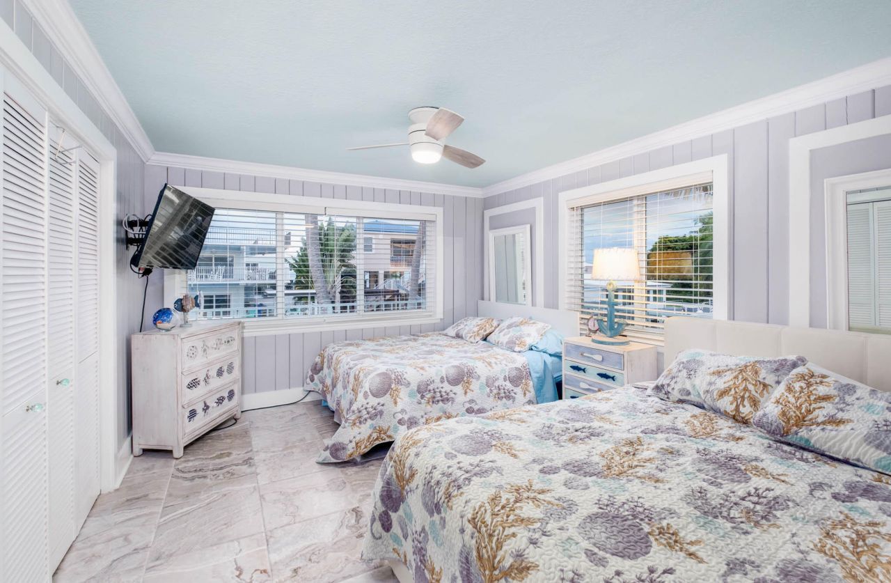 105 Long Key Lake Drive, Layton, FL 33001 Photo