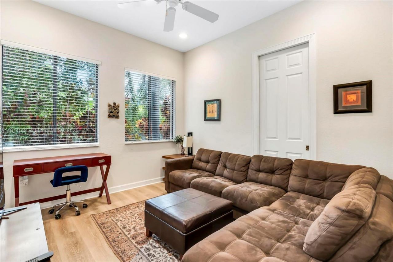 19528 SW 79th Pl, Cutler Bay, FL 33157 Photo