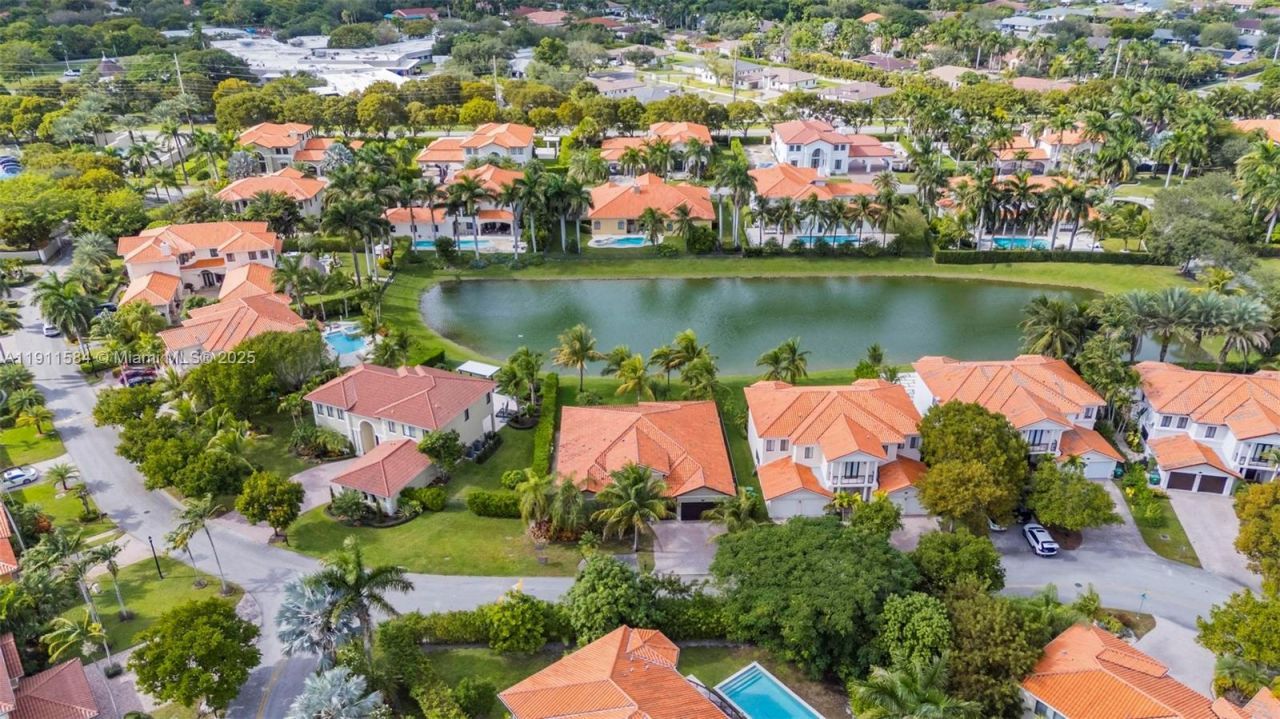 19528 SW 79th Pl, Cutler Bay, FL 33157 Photo