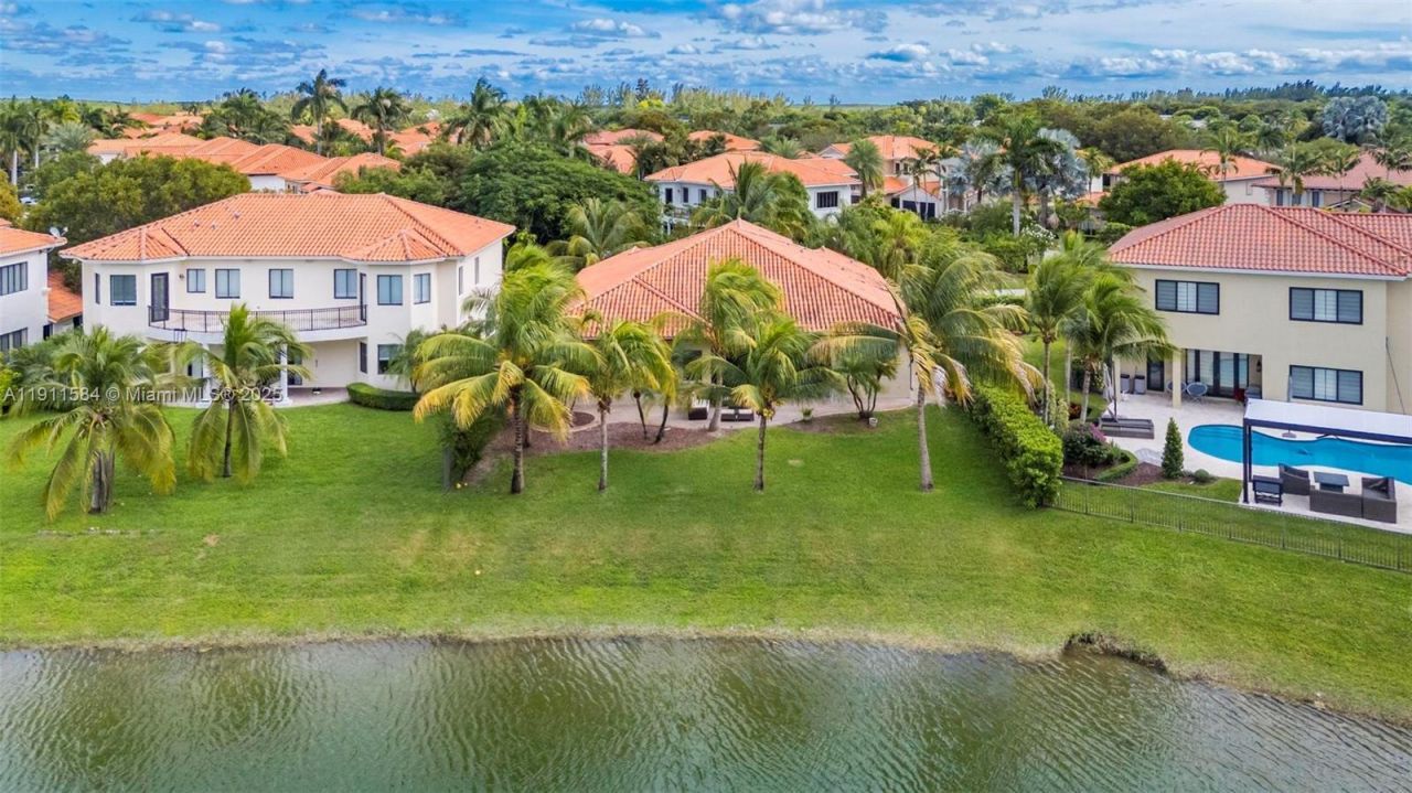 19528 SW 79th Pl, Cutler Bay, FL 33157 Photo