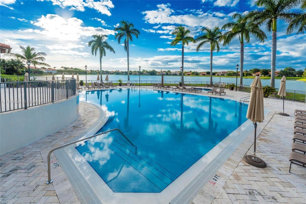 19528 SW 79th Pl, Cutler Bay, FL 33157 Photo