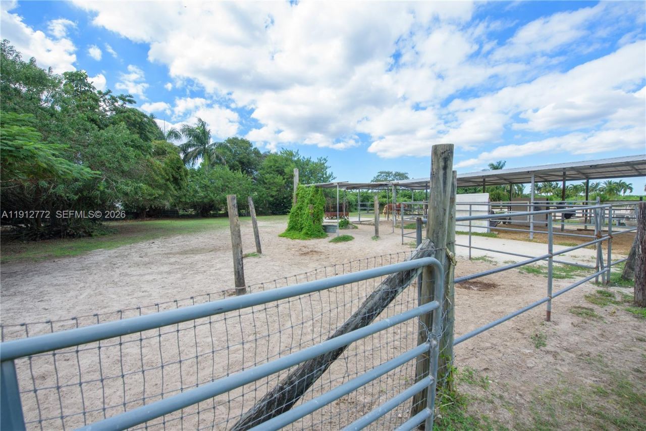 21750 SW 252nd St, Homestead, FL 33031 Photo